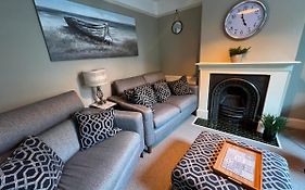Charming 2 Bedroom Property In Bury St Edmunds